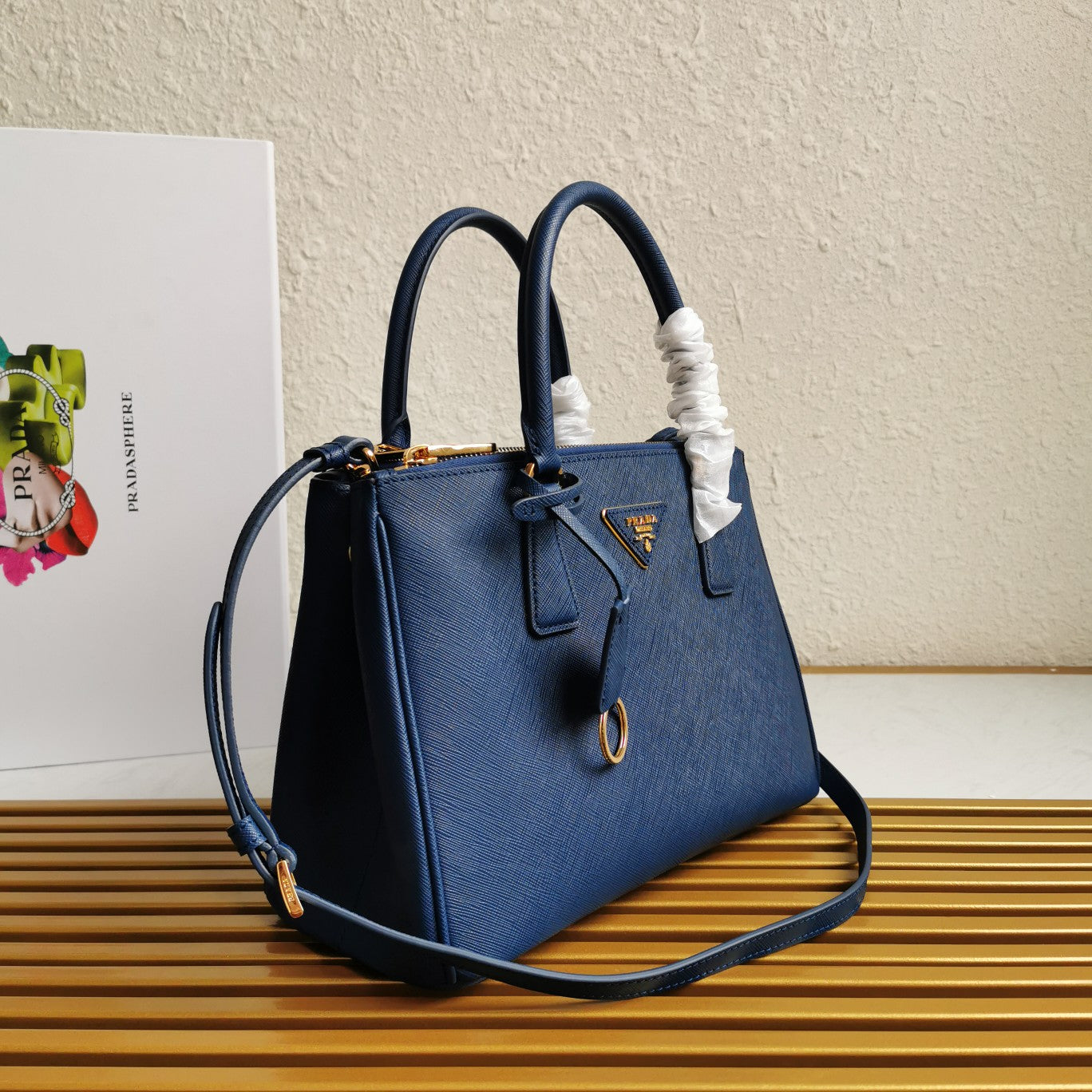 Luxury PradaGALLERIA 28 BAG IN NAVY BLUE SAFFIANO LEATHER