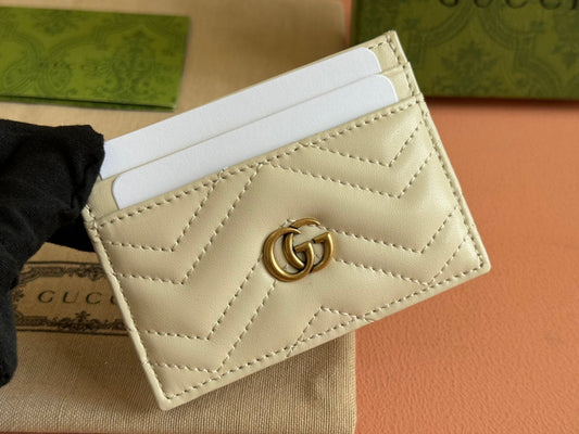 Luxury Gucci MARMONT QUILTED CARD HOLDER 10 IN LIGHT YELLOW CALFSKIN