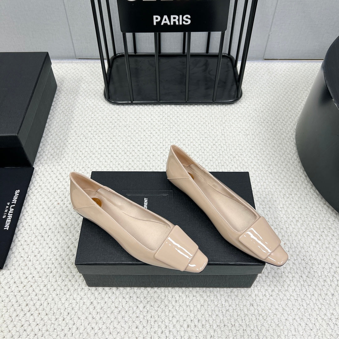 Luxury Saint Laurent POPPY BALLET FLATS IN BEIGE GLOSSY LAMBSKIN