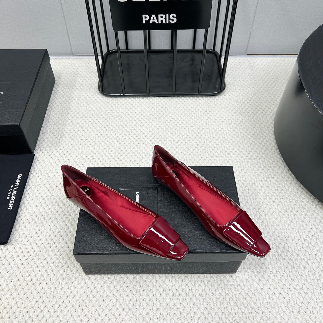 Luxury Saint Laurent POPPY BALLET FLATS IN BURGUNDY RED GLOSSY LAMBSKIN