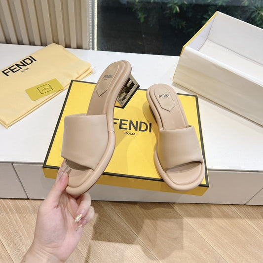 Luxury FendiFF Baguette Slides Women 45 Nappa Leather Beige