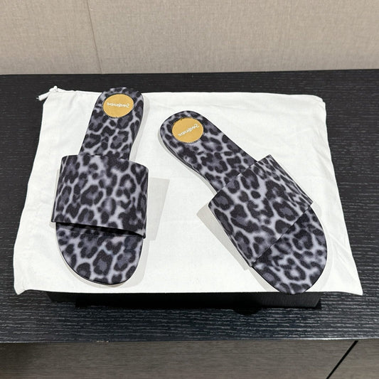 Luxury Saint Laurent SL CARLYLE LEOPARD SLIPPERS BLACK-WHITE CANVAS