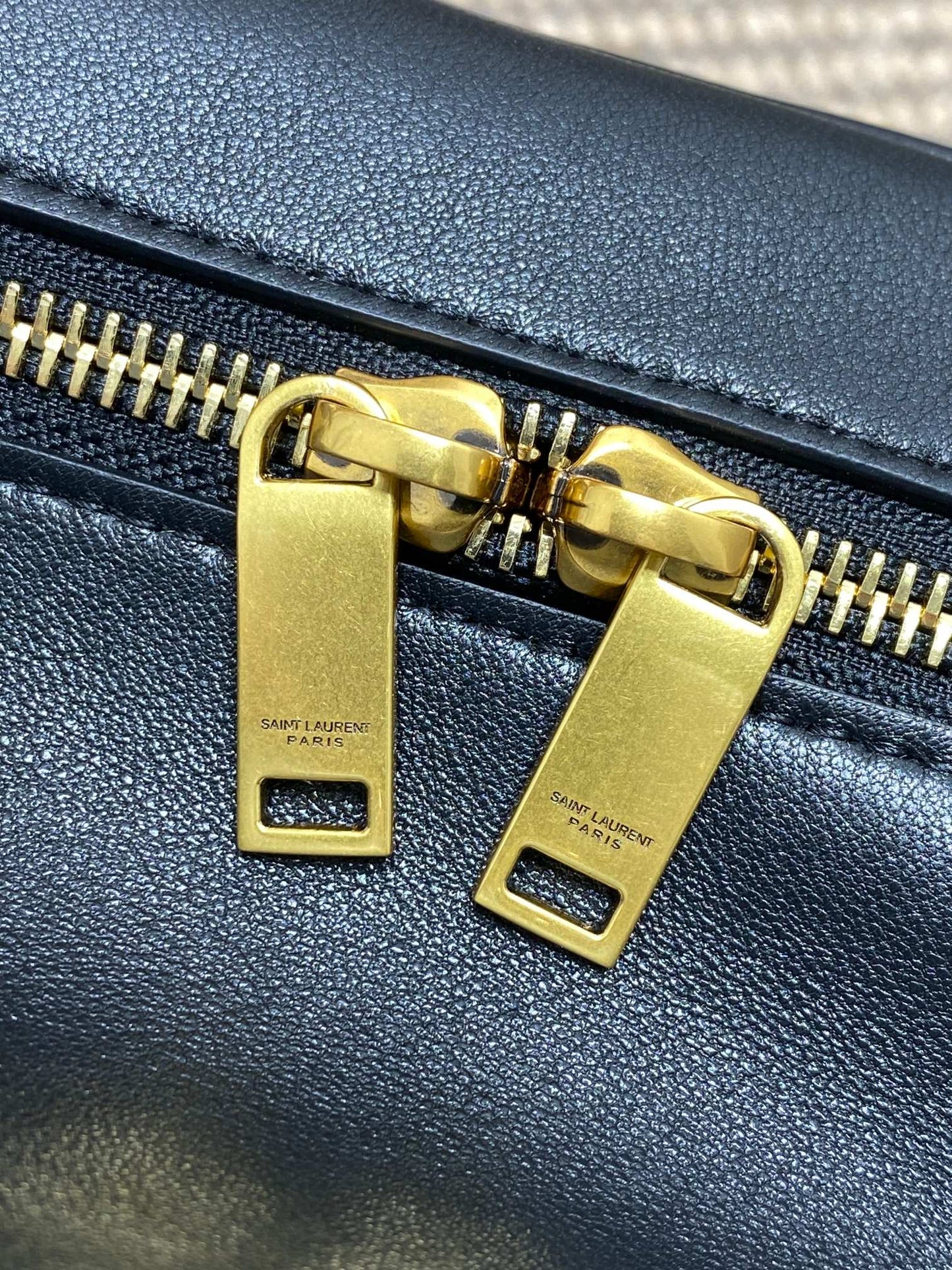 Luxury Saint Laurent SMALL TRAVEL BAG 31 IN BLACK QUILTED LAMBSKIN GOLD HARDWARE