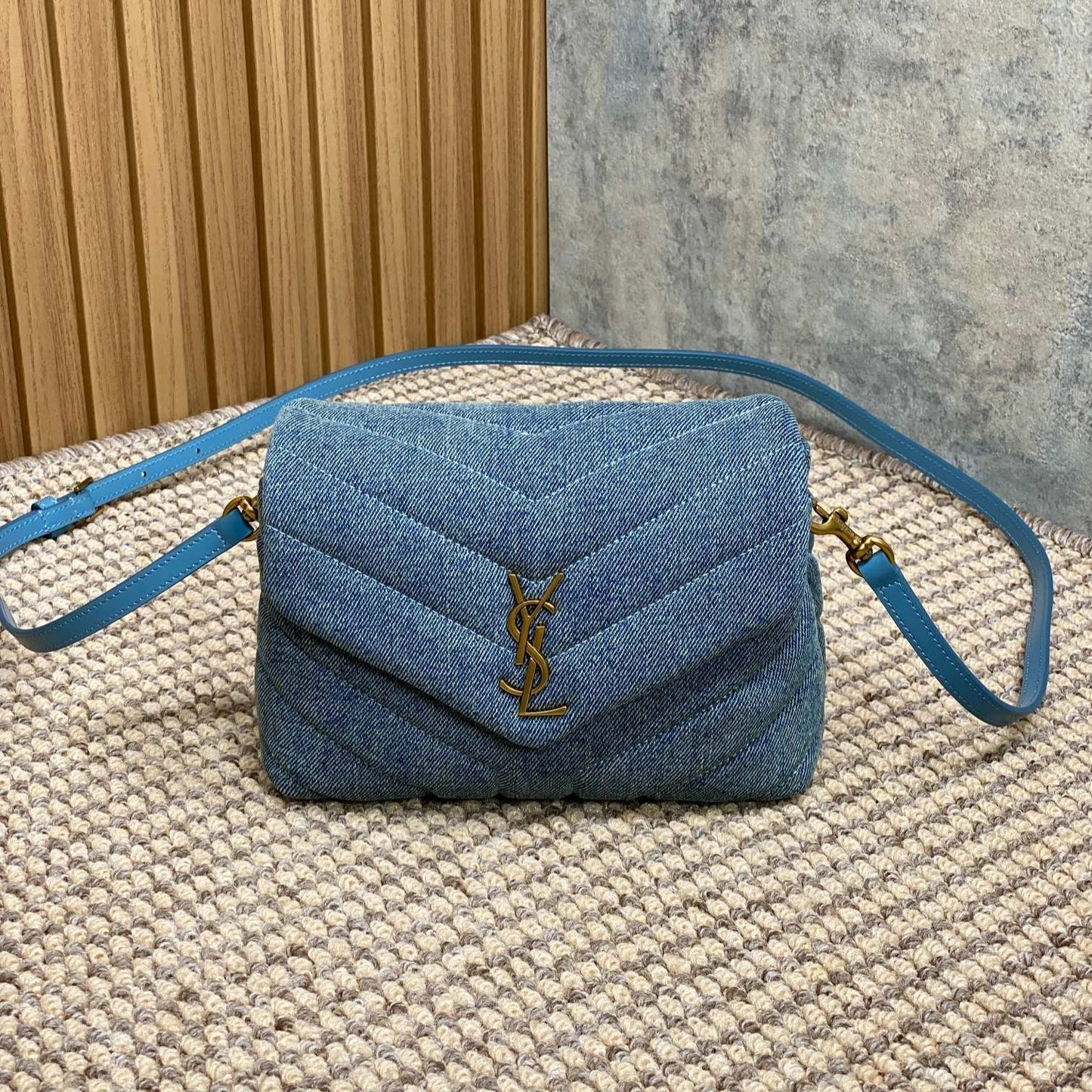Luxury Saint Laurent LOULOU MINI BAG 20 IN BLUE DENIM GOLD HARDWARE
