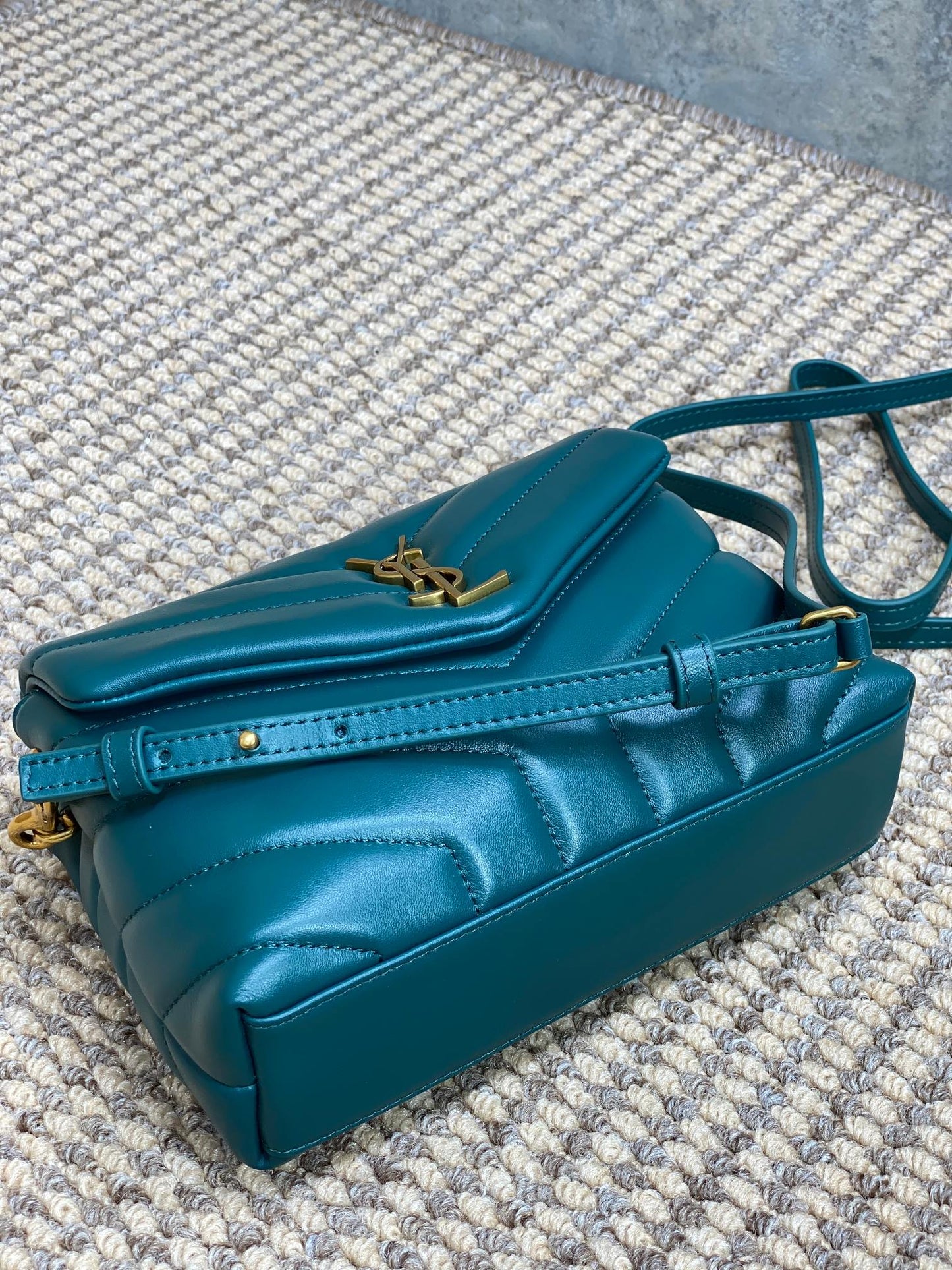 Luxury Saint Laurent LOULOU MINI BAG 20 IN DARK CYAN LAMBSKIN GOLD HARDWARE