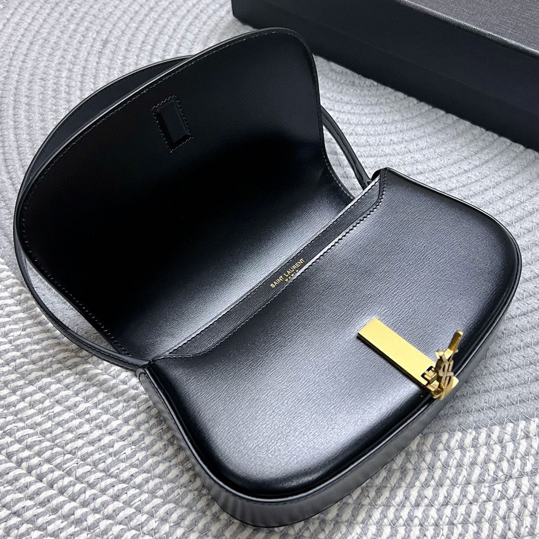 Luxury Saint Laurent VOLTAIRE IN BOX 21 IN BLACK CALFSKIN GOLD LOGO