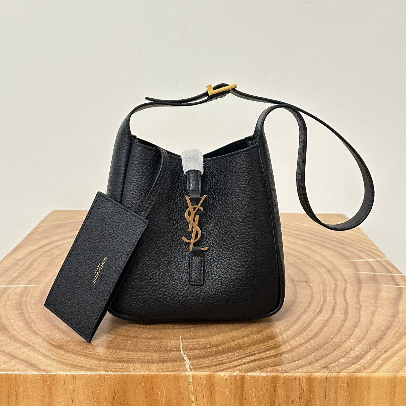 Luxury Saint Laurent le 5a7 baby 15cm black grained leather