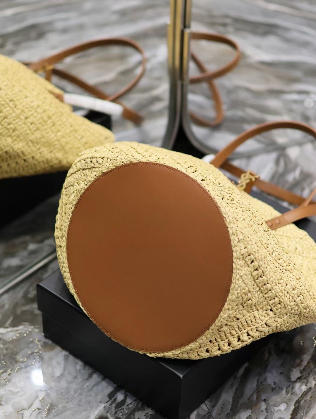 Luxury Saint Laurent YSL MEDIUM 44CM PANIER BEIGE RAFFIA TOTE BAG
