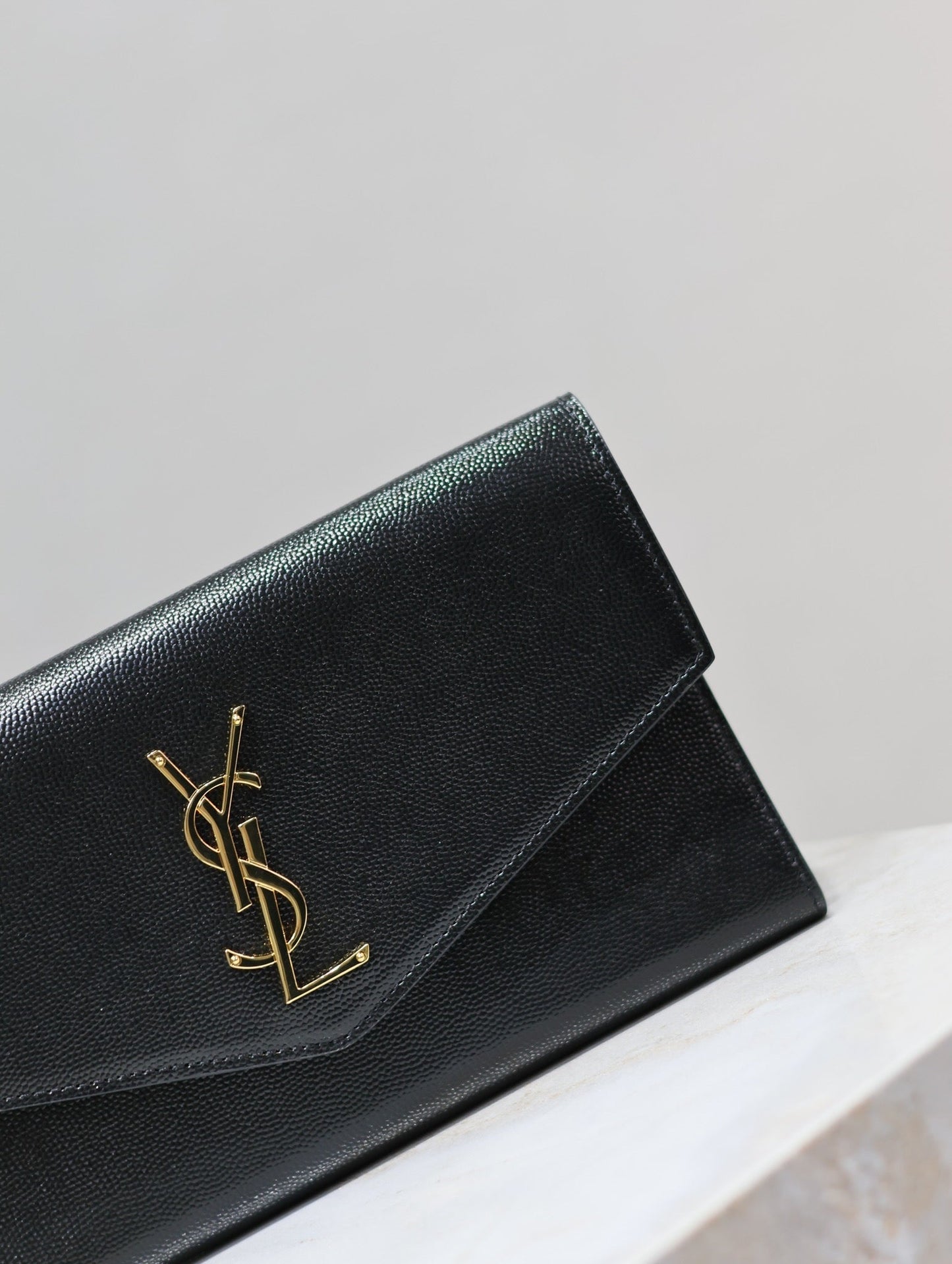 Luxury Saint Laurent UPTOWN WALLET 21 IN BLACK CALFSKIN GOLD LOGO