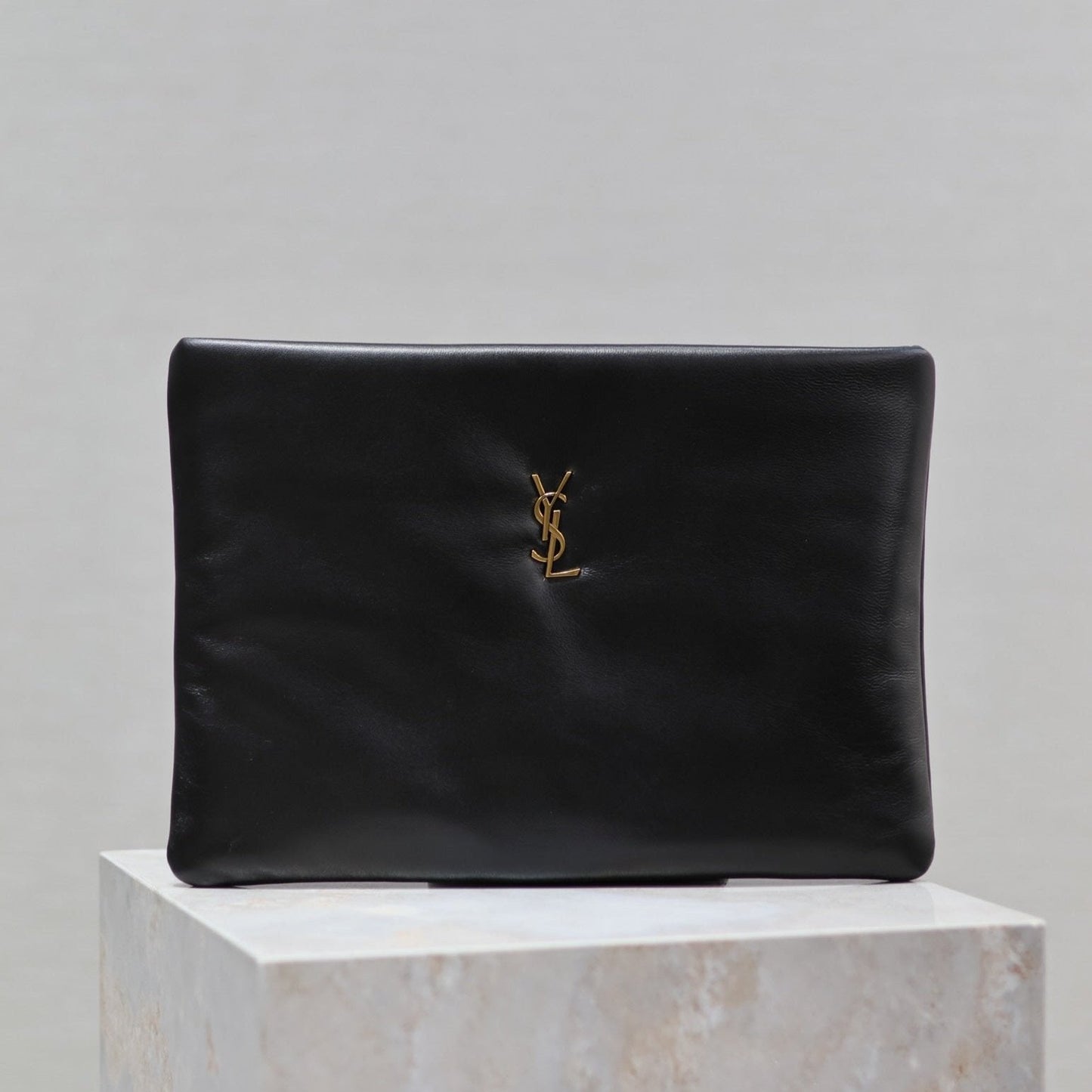 Luxury Saint Laurent CALYPSO LARGE POUCH 30 IN BLACK SMOOTH LAMBSKIN