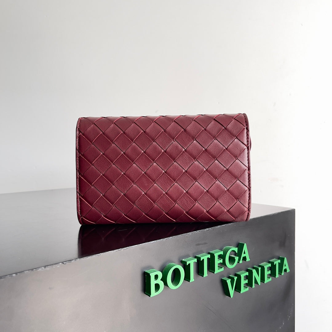Luxury Bottega Veneta ANDIAMO BAG 19 IN BAROLO CALFSKIN