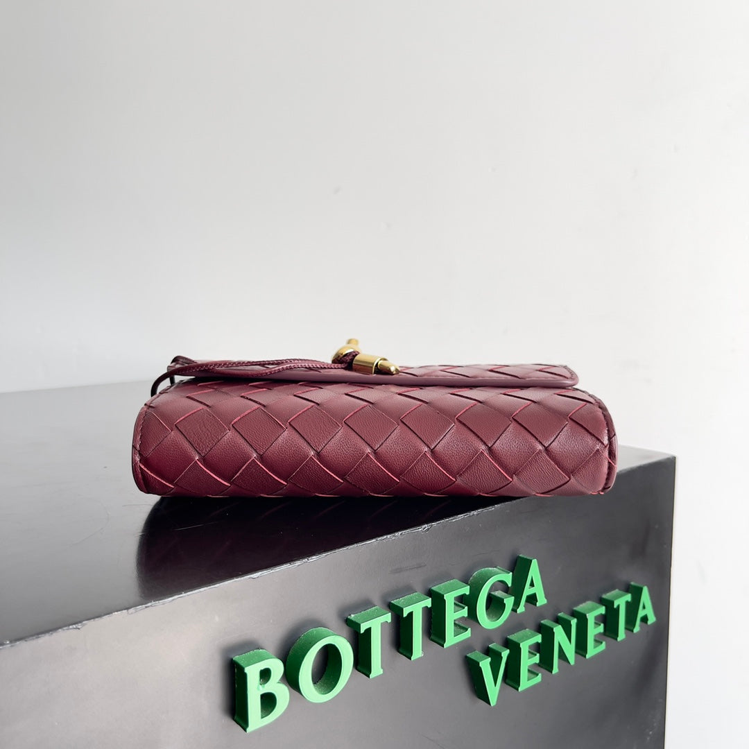Luxury Bottega Veneta ANDIAMO BAG 19 IN BAROLO CALFSKIN