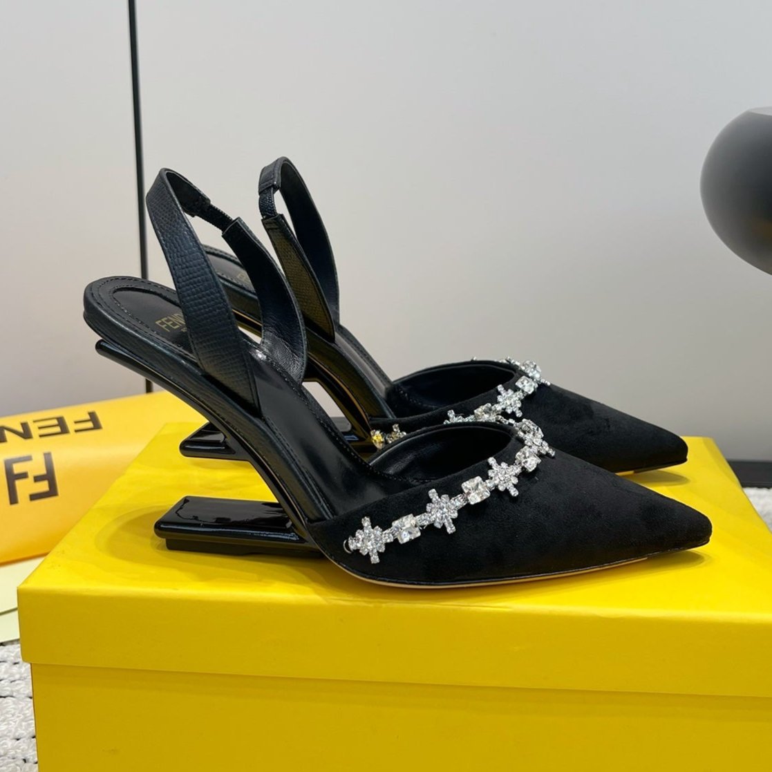 Luxury FendiLuxury FendiCRYSTAL HIGH-HEELED SLINGBACK 7 CM IN BLACK  SUEDE