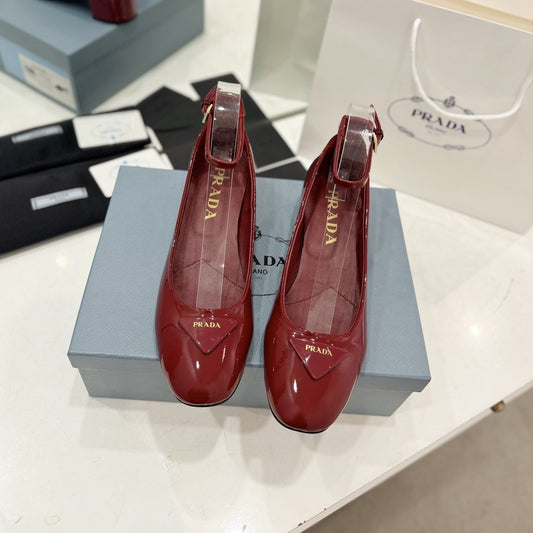 Luxury PradaNAPPA MARY JANE PUMPS JAM LAMBSKIN