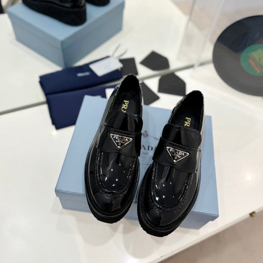 Luxury PradaBRUSHED LOAFERS GLOSSY BLACK LAMBSKIN