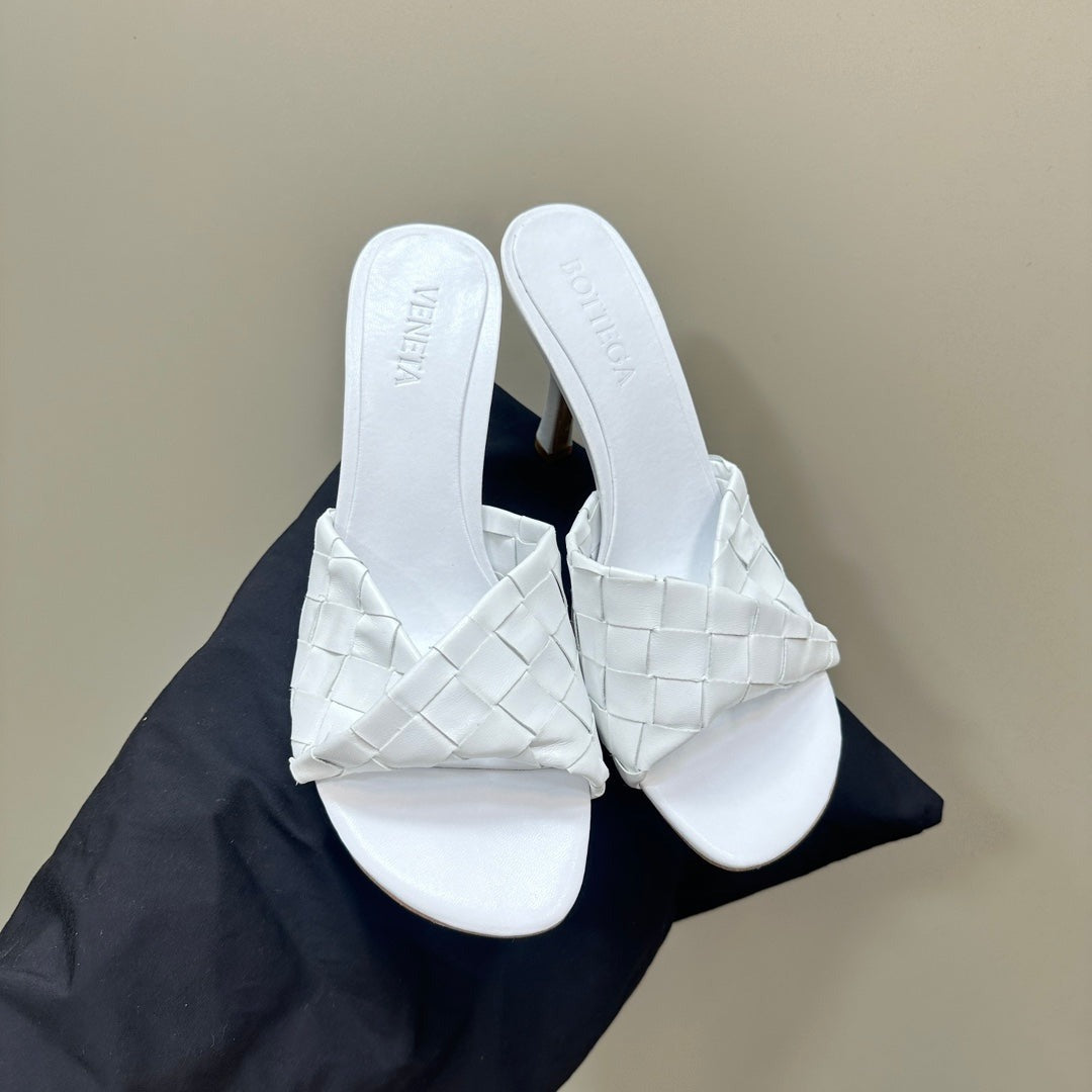 Luxury Bottega Veneta blink mule 95 white lambskin
