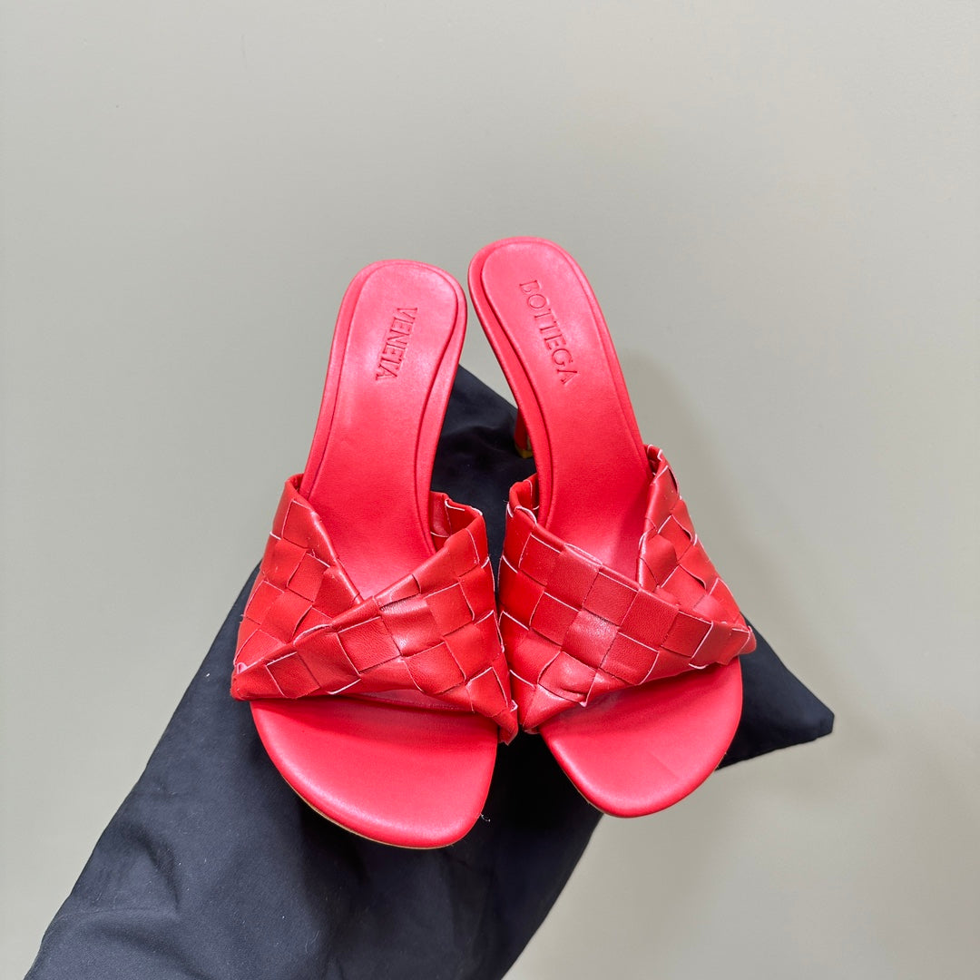 Luxury Bottega Veneta blink mule 95 red lambskin