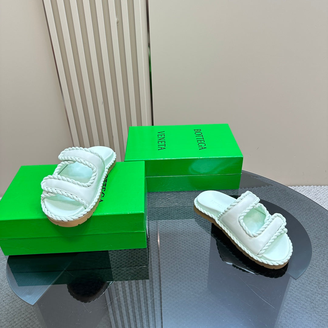 Luxury Bottega Veneta jack flat mule turquoise lambskin
