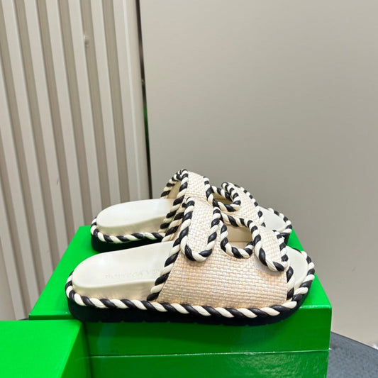 Luxury Bottega Veneta jack flat mule white black canvas lambskin