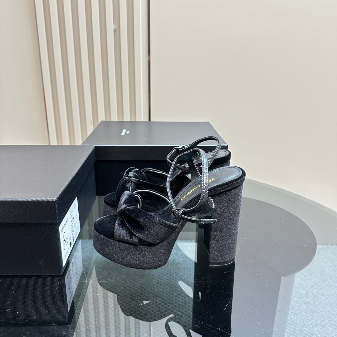 Luxury Saint Laurent BIANCA PLATFORM SANDALS IN BLACK VELVET