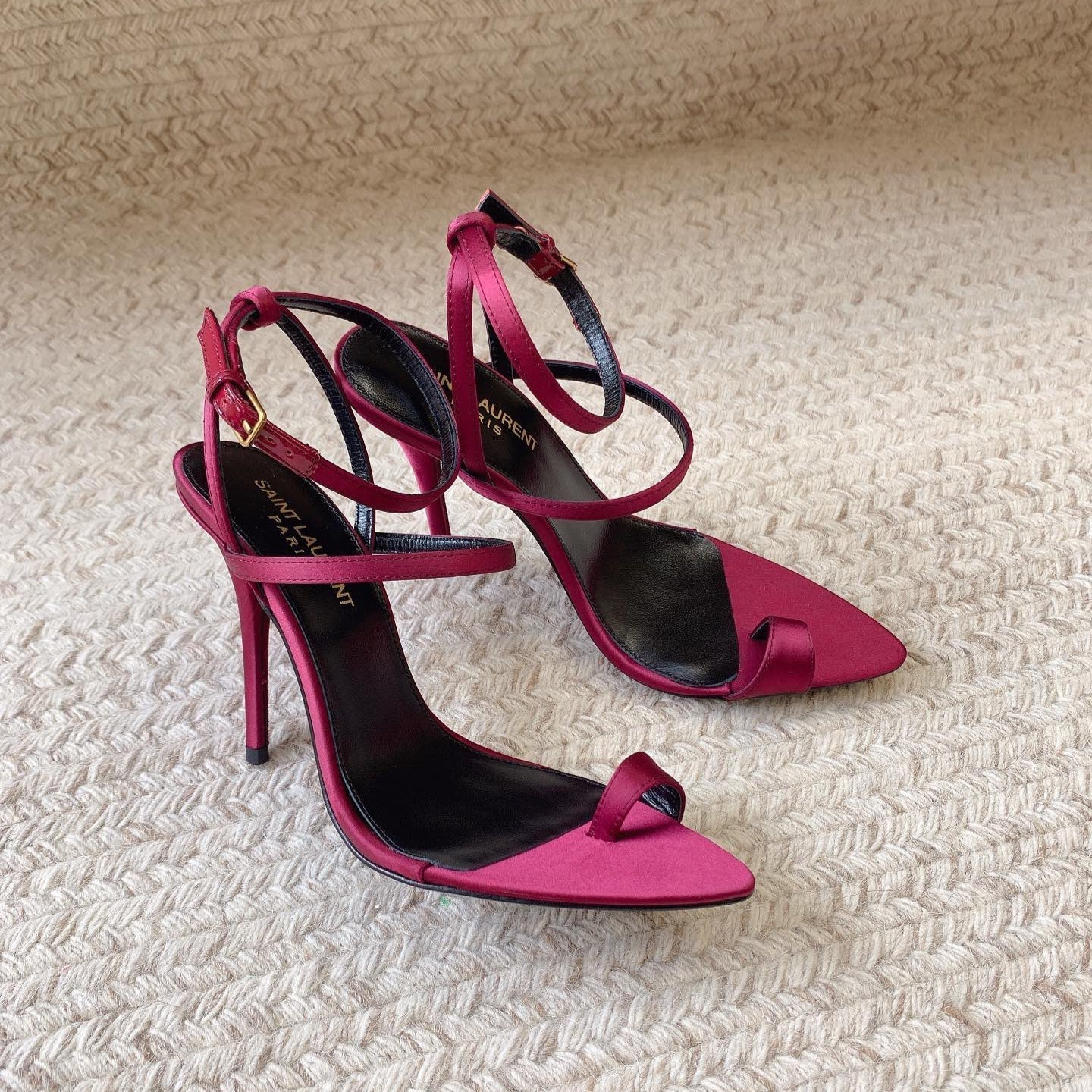 Luxury Saint Laurent HIGH FLIP FLOPS SANDAL WITH STRAP IN HOT PINK SILK