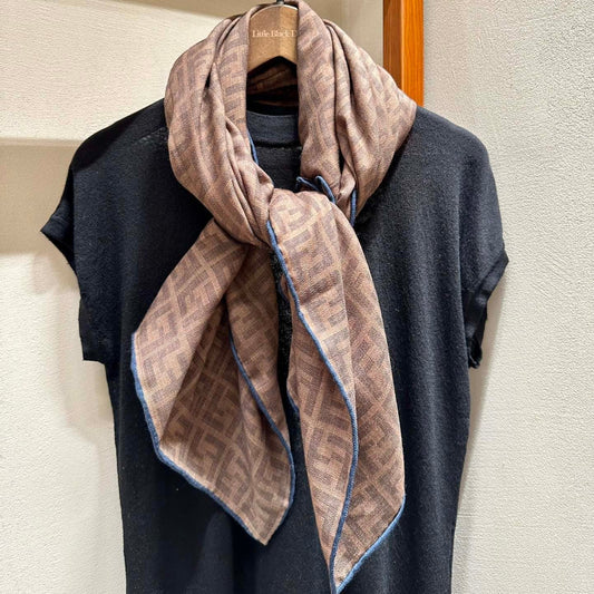 Luxury FendiFF SHAWL 185 CM IN COFFEE BROWN SILK AND WOOL WITH BLUE BORDER 413672