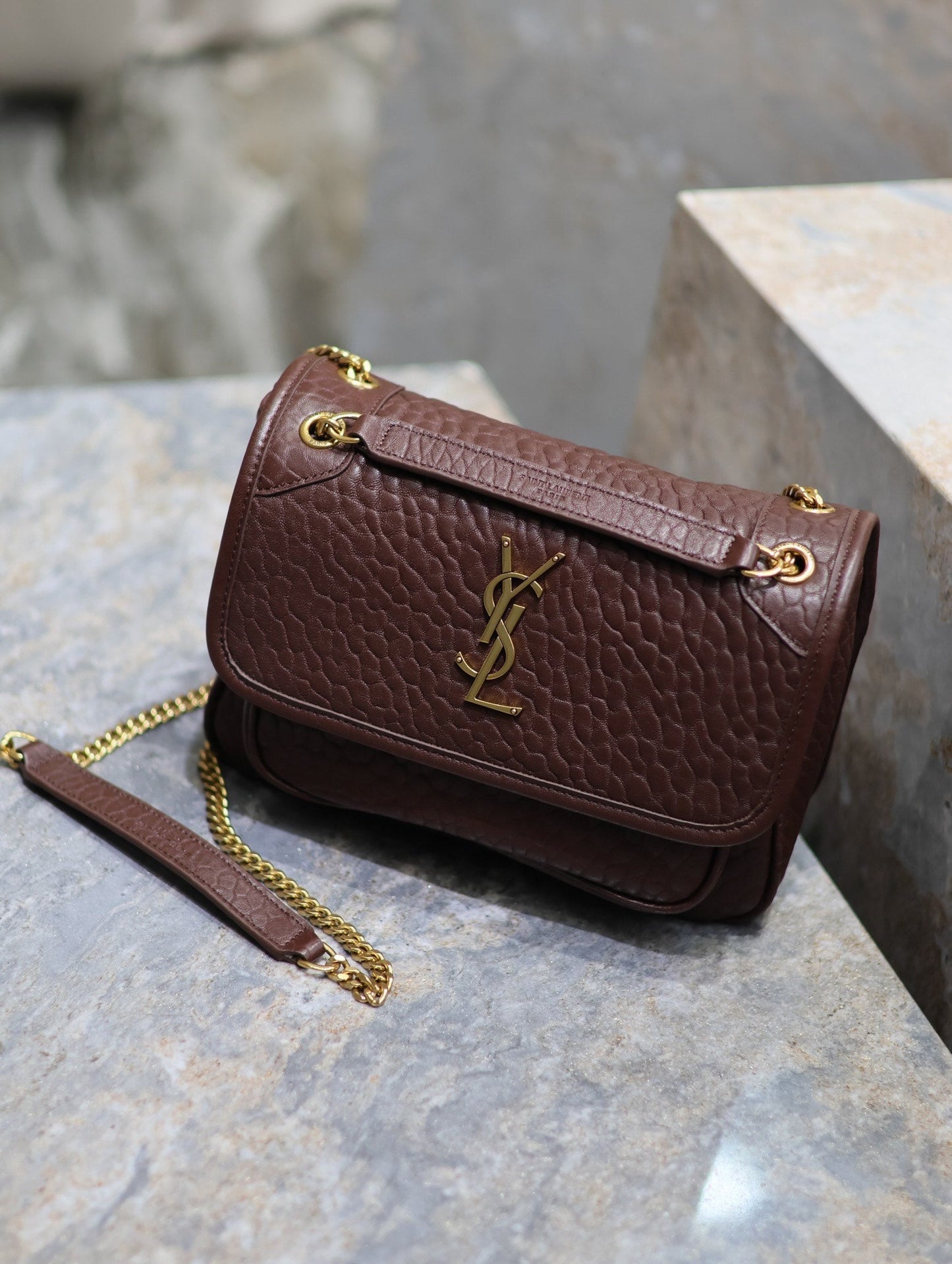 Luxury Saint Laurent JAMIE POCHON 38 IN ARMY GREEN LAMBSKIN GOLD HARDWARE