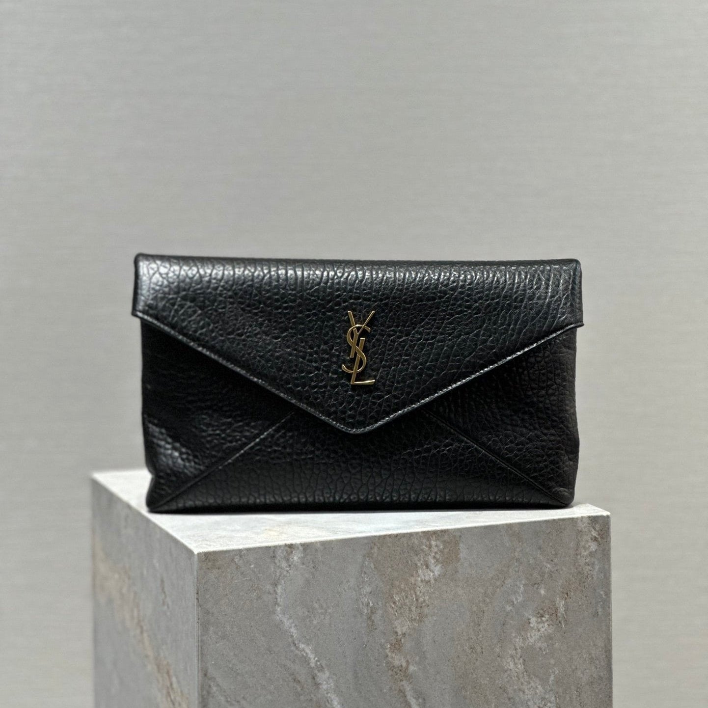 Luxury Saint Laurent ENVELOPE CLUTCH 29 IN BLACK LAMBSKIN COPPER LOGO