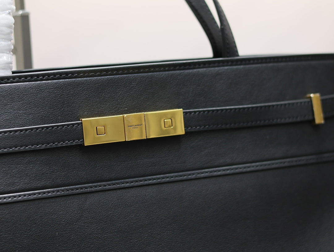 Luxury Saint Laurent MANHATTAN SHOPPING BAG 40 IN BLACK SMOOTH LAMBSKIN GOLD BUCKLE
