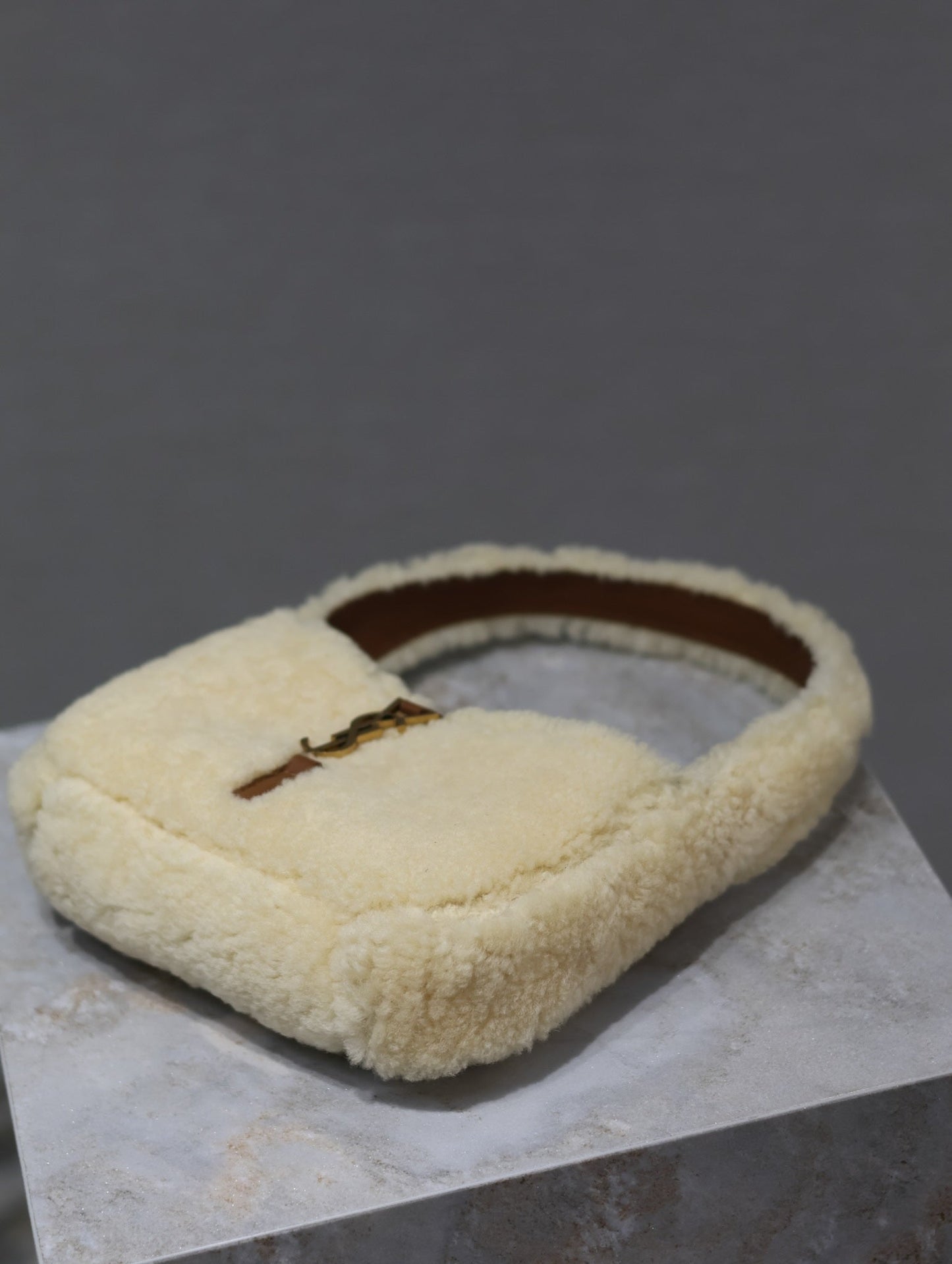 Luxury Saint Laurent LE 5 À 7 MINI BAG 19 IN CREAM SHEARLING AND BROWN CALFSKIN TRIM