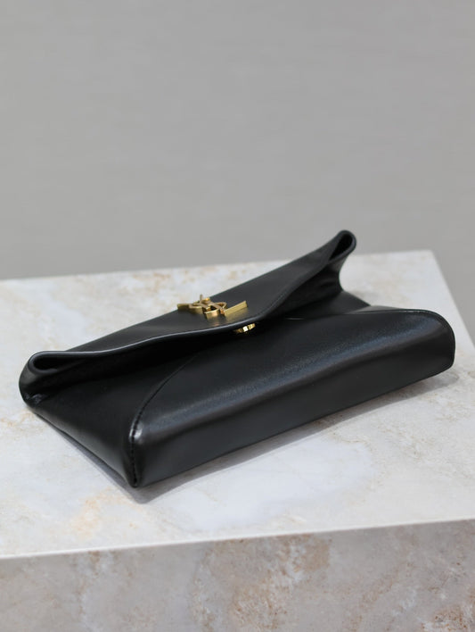 Luxury Saint Laurent ENVELOPE CLUTCH 21 IN BLACK CALFSKIN