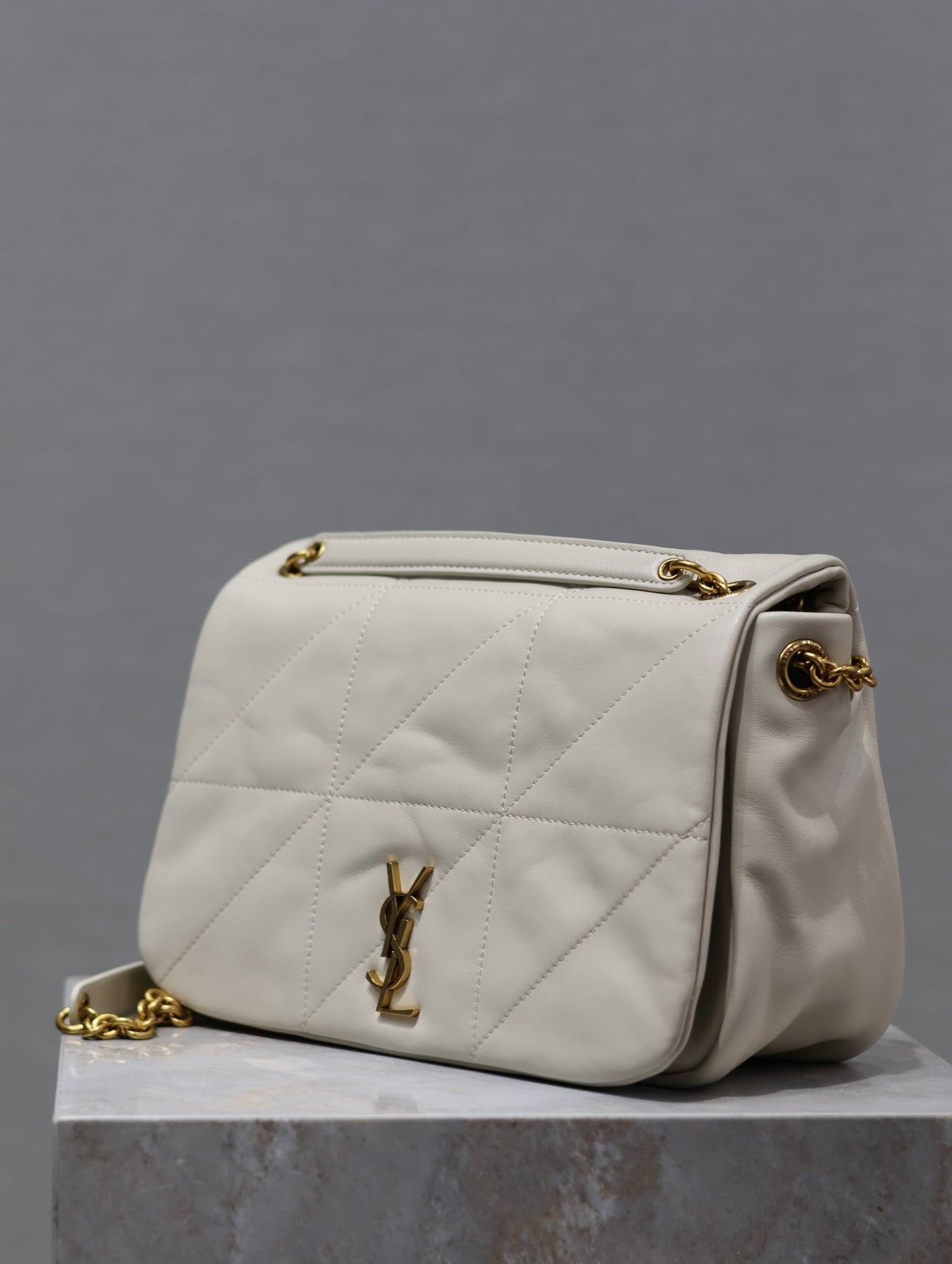 Luxury Saint Laurent JAMIE 4.3 SMALL BAG 25 IN WHITE LAMBSKIN GOLD HARDWARE