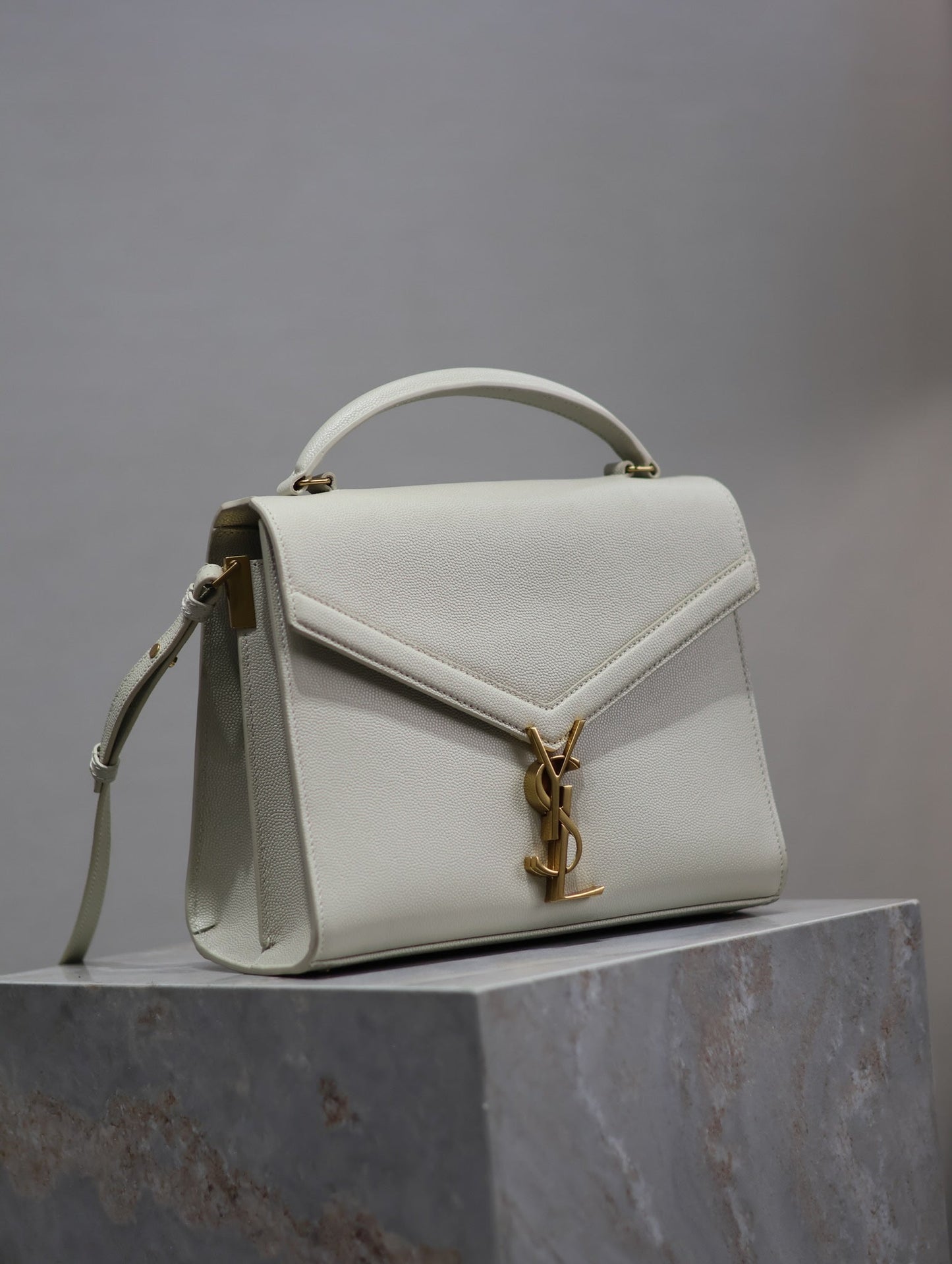Luxury Saint Laurent CASSANDRA TOP HANDLE BAG 24 IN WHITE CALFSKIN GOLD HARDWARE