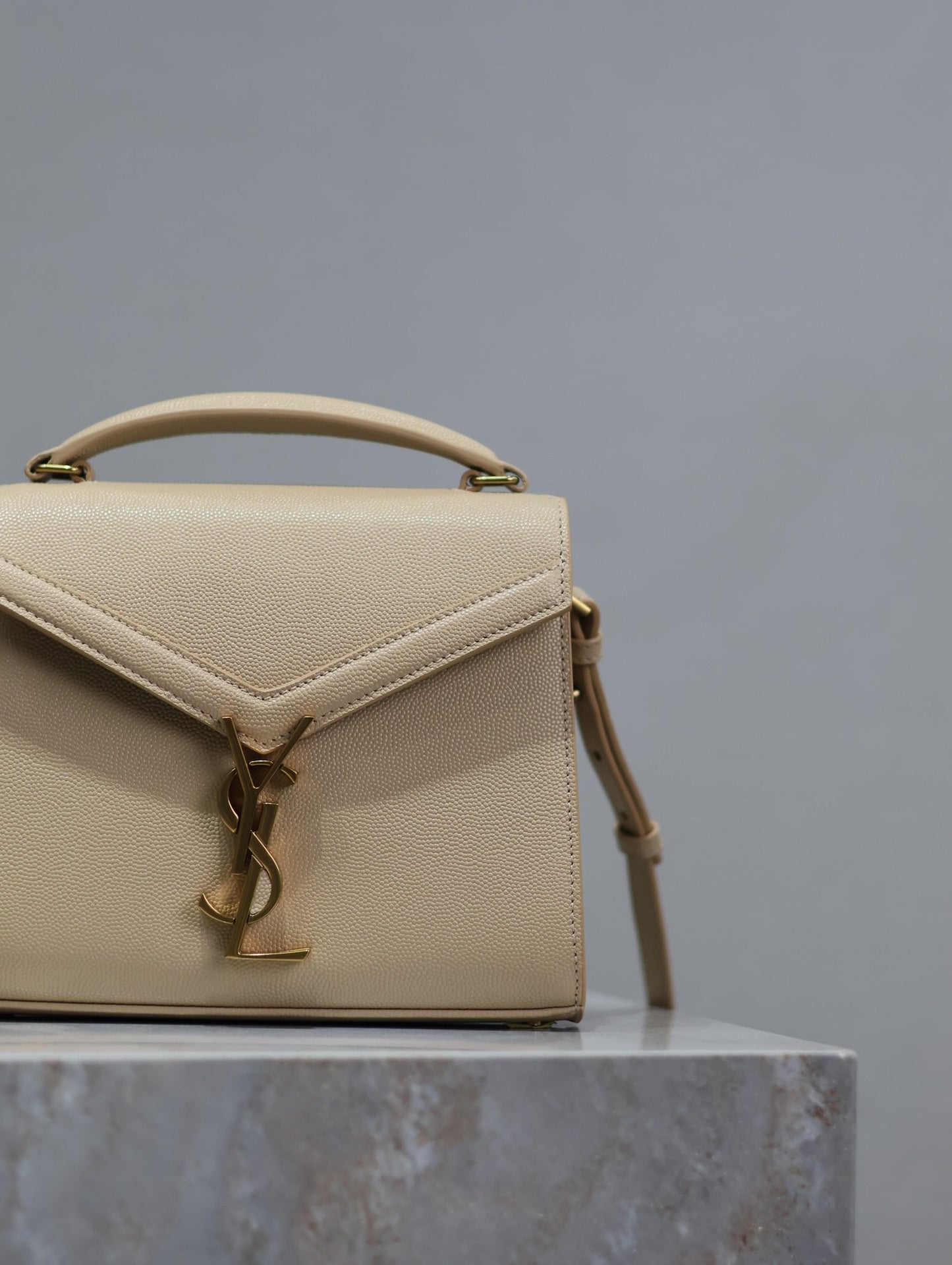 Luxury Saint Laurent CASSANDRA MINI TOP HANDLE BAG 20 IN BEIGE CALFSKIN GOLD HARDWARE