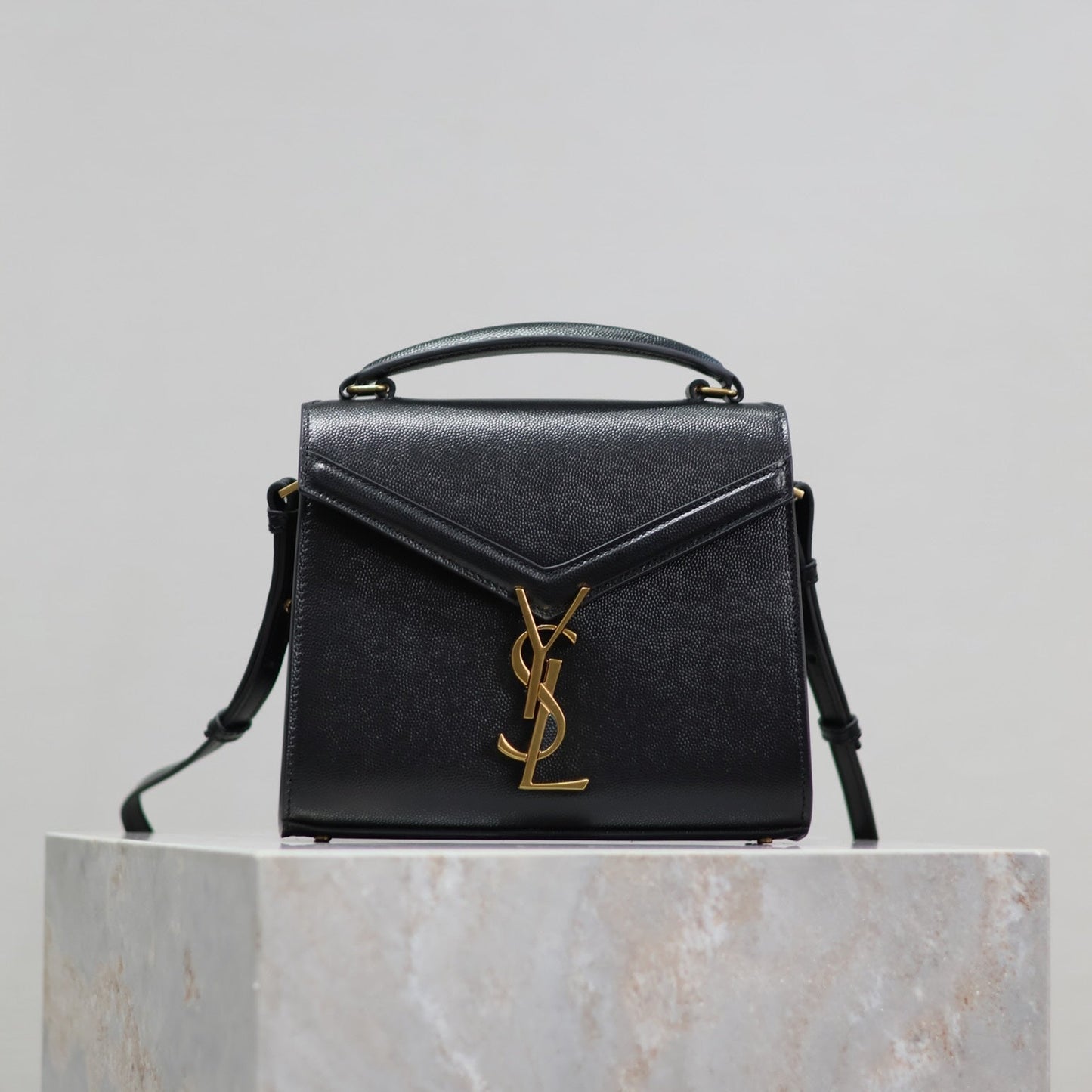 Luxury Saint Laurent CASSANDRA MINI TOP HANDLE BAG 20 IN BLACK CALFSKIN GOLD HARDWARE