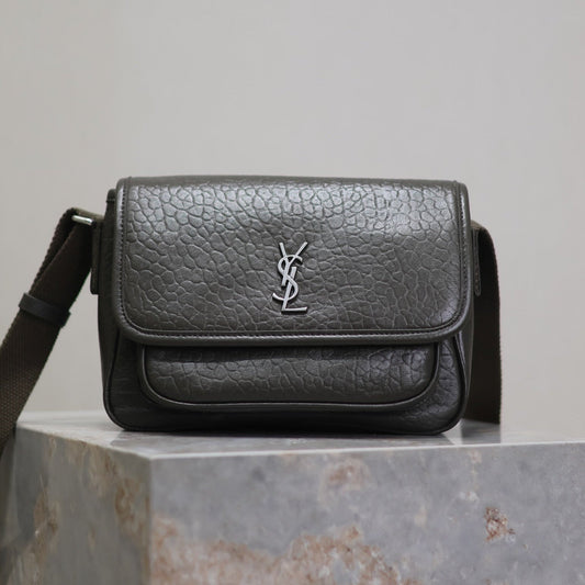 Luxury Saint Laurent NIKI BABY 22 IN UNIFORM GREEN LAMBSKIN SILVER LOGO