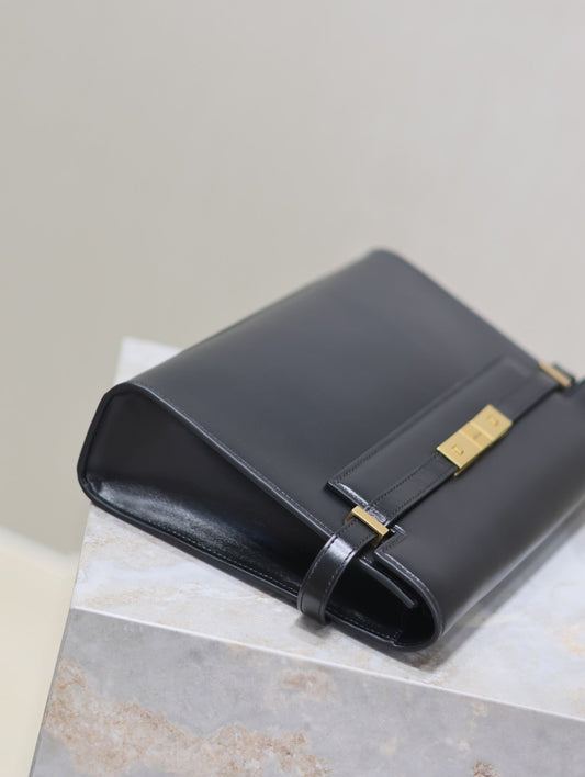 Luxury Saint Laurent MANHATTAN MEDIUM 29 IN BLACK SMOOTH CALFSKIN GOLD BUCKLE