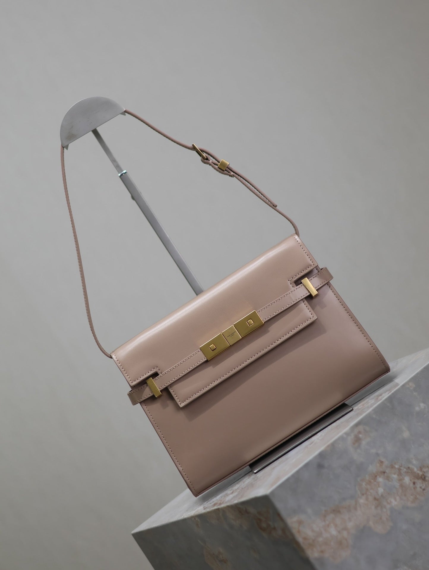 Luxury Saint Laurent MANHATTAN SMALL 24 IN DARK BEIGE SMOOTH LAMBSKIN GOLD HARDWARE