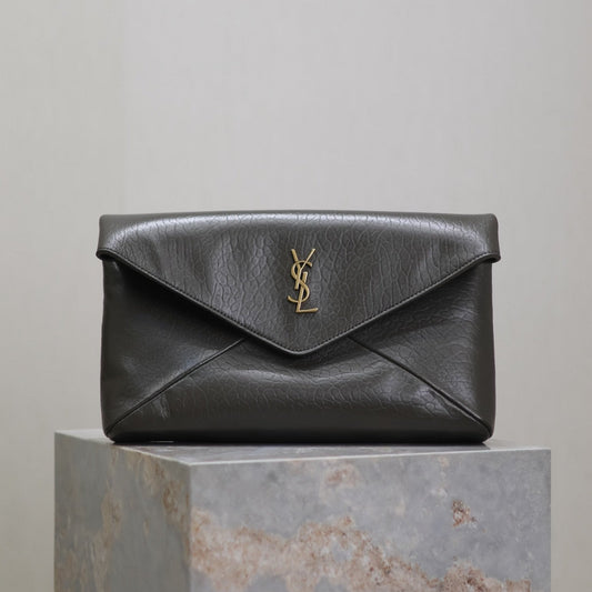 Luxury Saint Laurent ENVELOPE CLUTCH 29 IN KOMBU GREEN LAMBSKIN COPPER LOGO