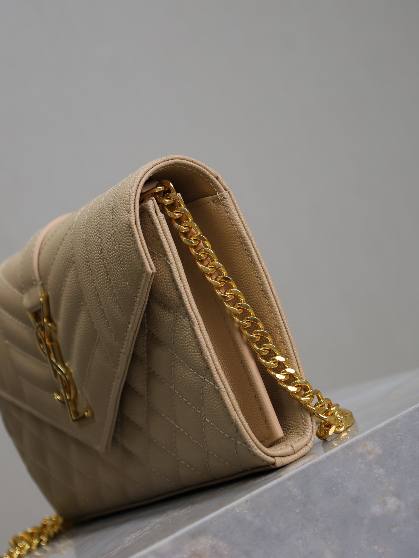 Luxury Saint Laurent ENVELOPE CHAIN BAG 22 IN SEPIA TAN LAMBSKIN GOLD HARDWARE