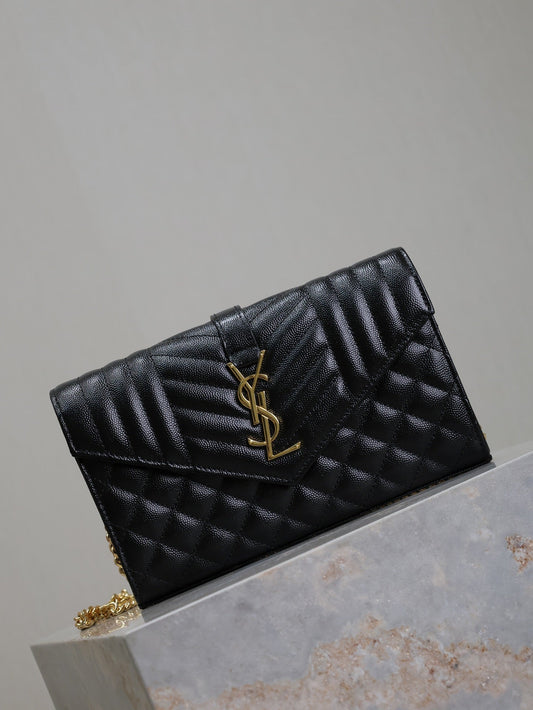 Luxury Saint Laurent ENVELOPE CHAIN BAG 22 IN BLACK LAMBSKIN GOLD HARDWARE