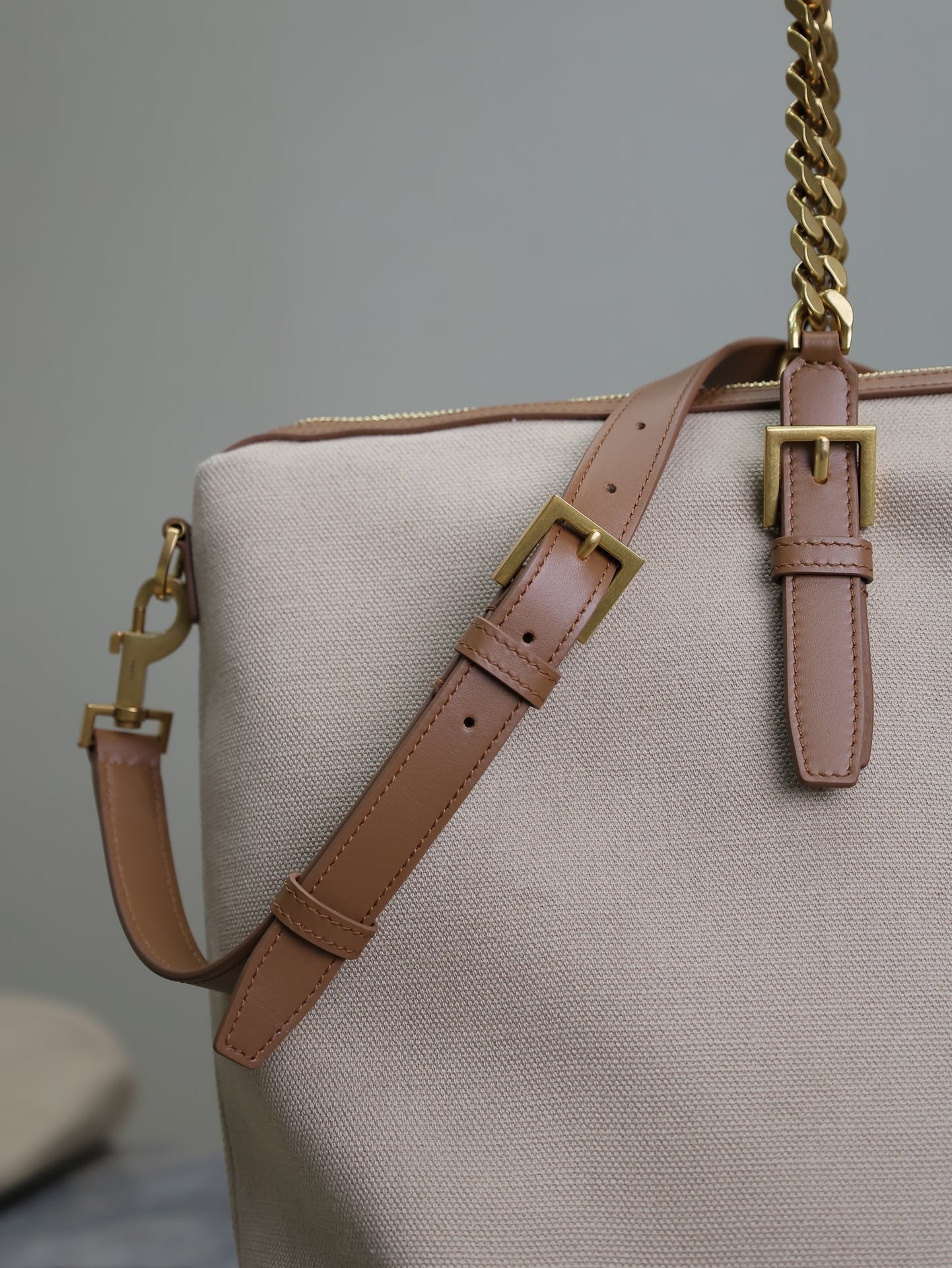 Luxury Saint Laurent TRAVEL BAG 48 IN WHITE CANVAS AND BROWN LEATHER TRIM GOLD HARDWARE