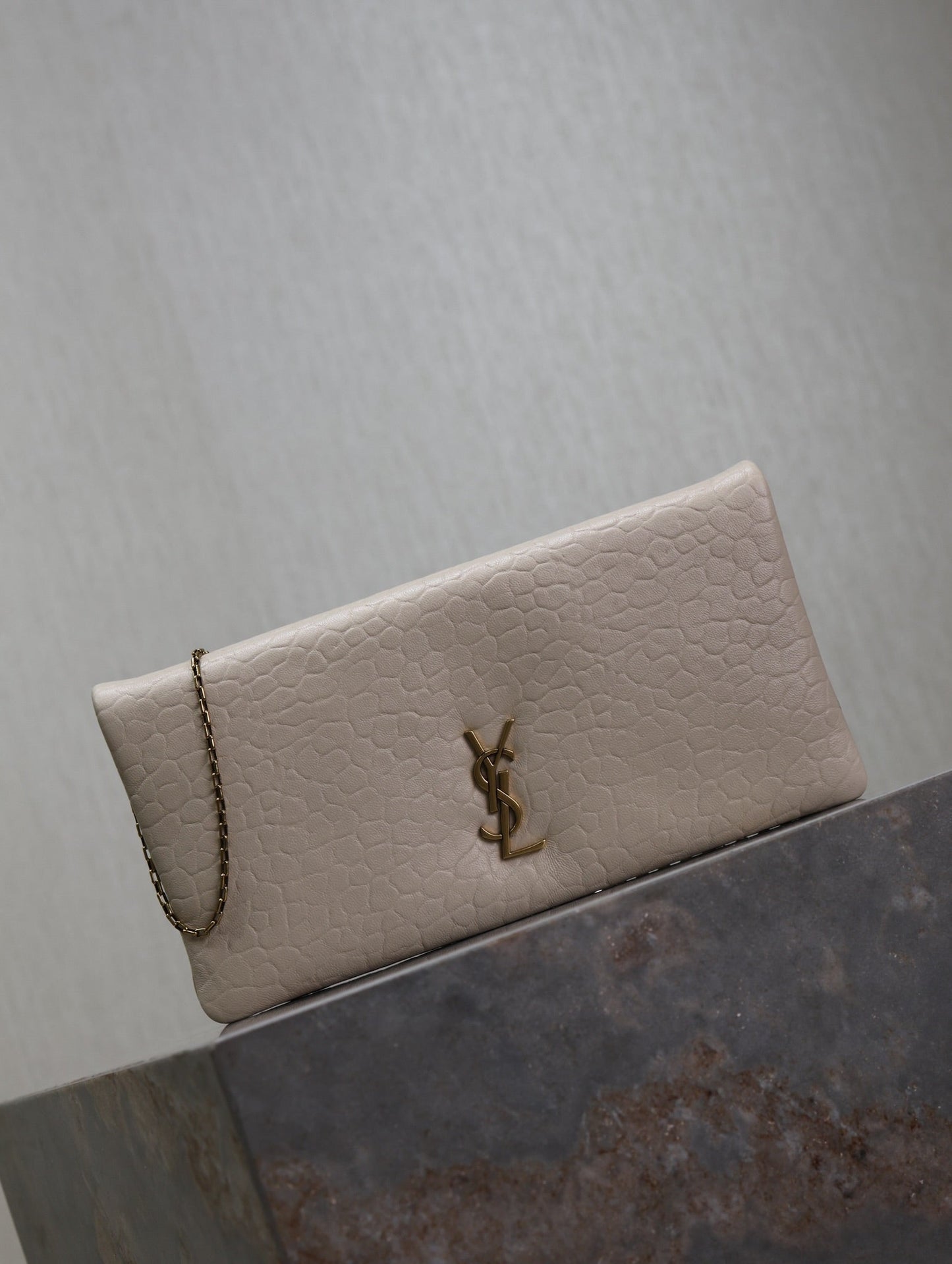 Luxury Saint Laurent CALYPSO POUCH 24 IN WHITE ELEPHANT TEXTURED LAMBSKIN GOLD LOGO