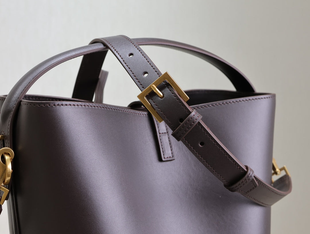 Luxury Saint Laurent LE 37 MEDIUM BUCKET BAG 26 IN BRUNETTE BROWN CALFSKIN GOLD HARDWARE