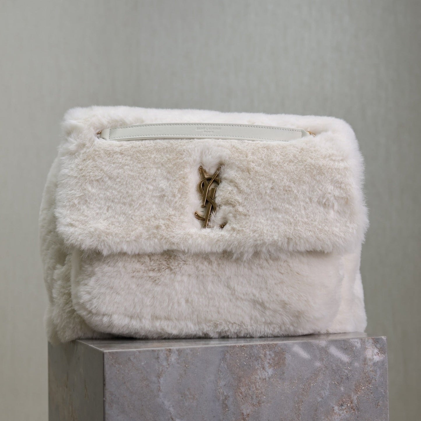 Luxury Saint Laurent NIKI LARGE 32 IN WHITE RABBIT FUR GOLD HARDWARE
