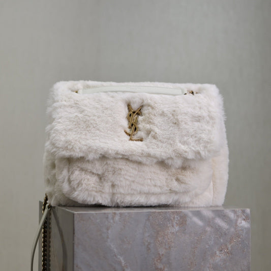 Luxury Saint Laurent NIKI MEDIUM 28 IN WHITE RABBIT FUR GOLD HARDWARE