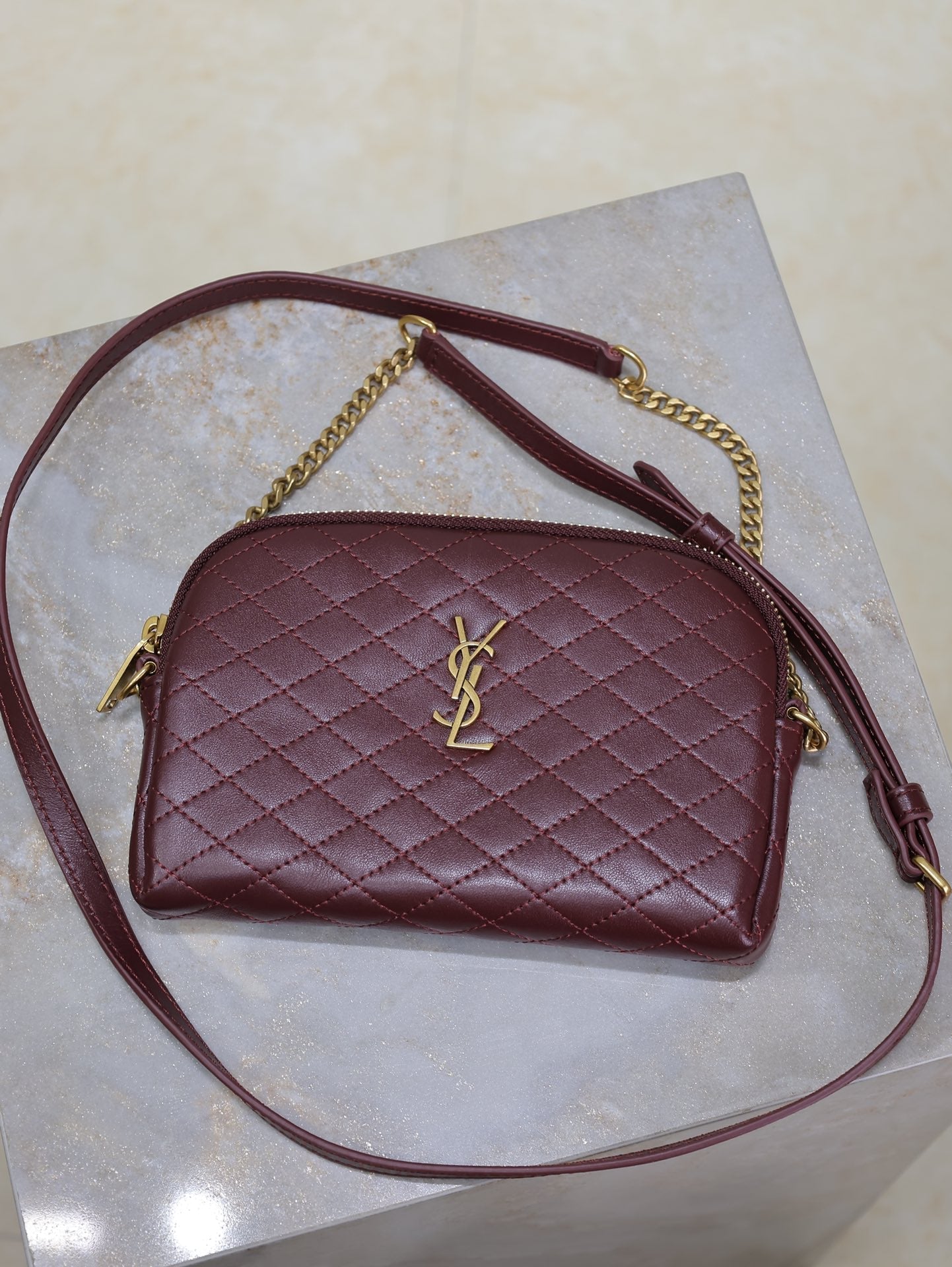 Luxury Saint Laurent GABY ZIPPED POUCH 19 IN WINE RED QUILTED LAMBSKIN GOLD HARDWARE