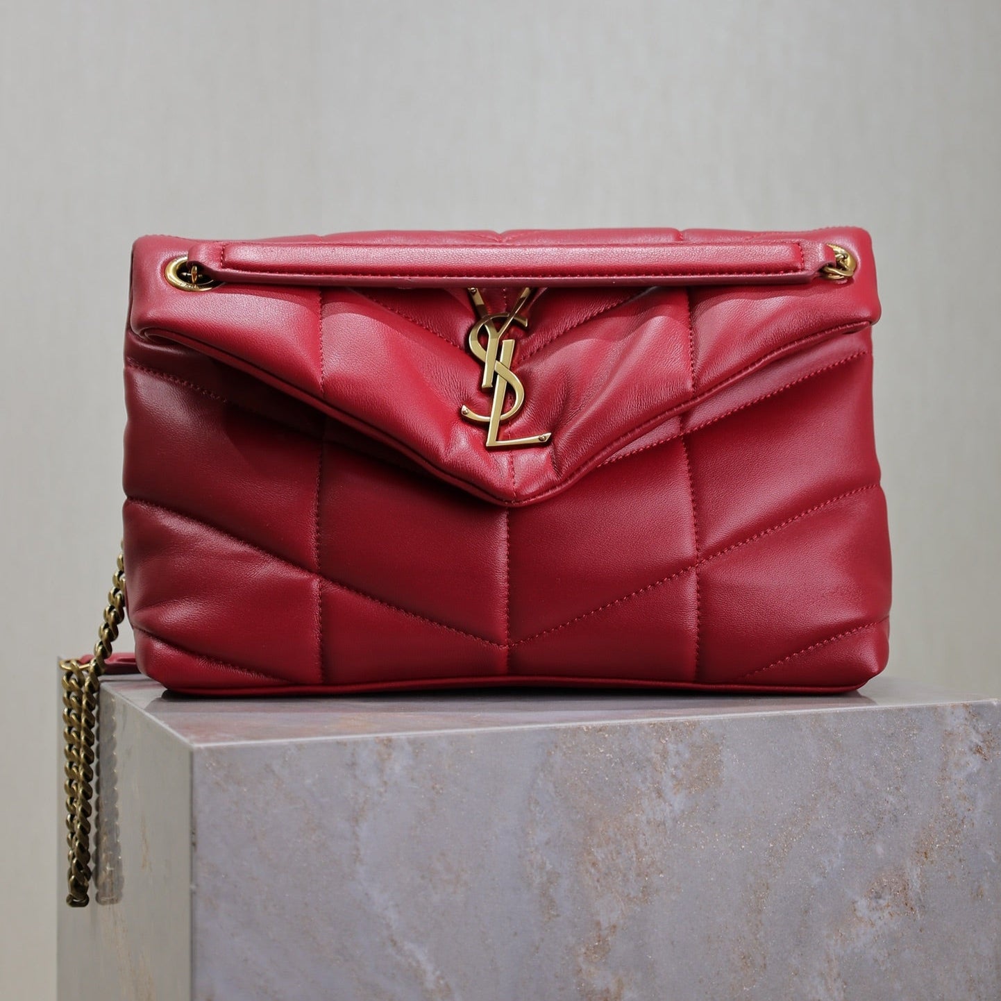 Luxury Saint Laurent PUFFER SMALL 29 IN RED LAMBSKIN GOLD HARDWARE
