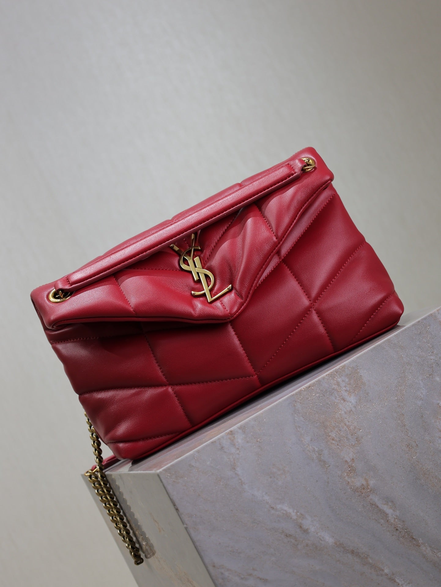 Luxury Saint Laurent PUFFER SMALL 29 IN RED LAMBSKIN GOLD HARDWARE