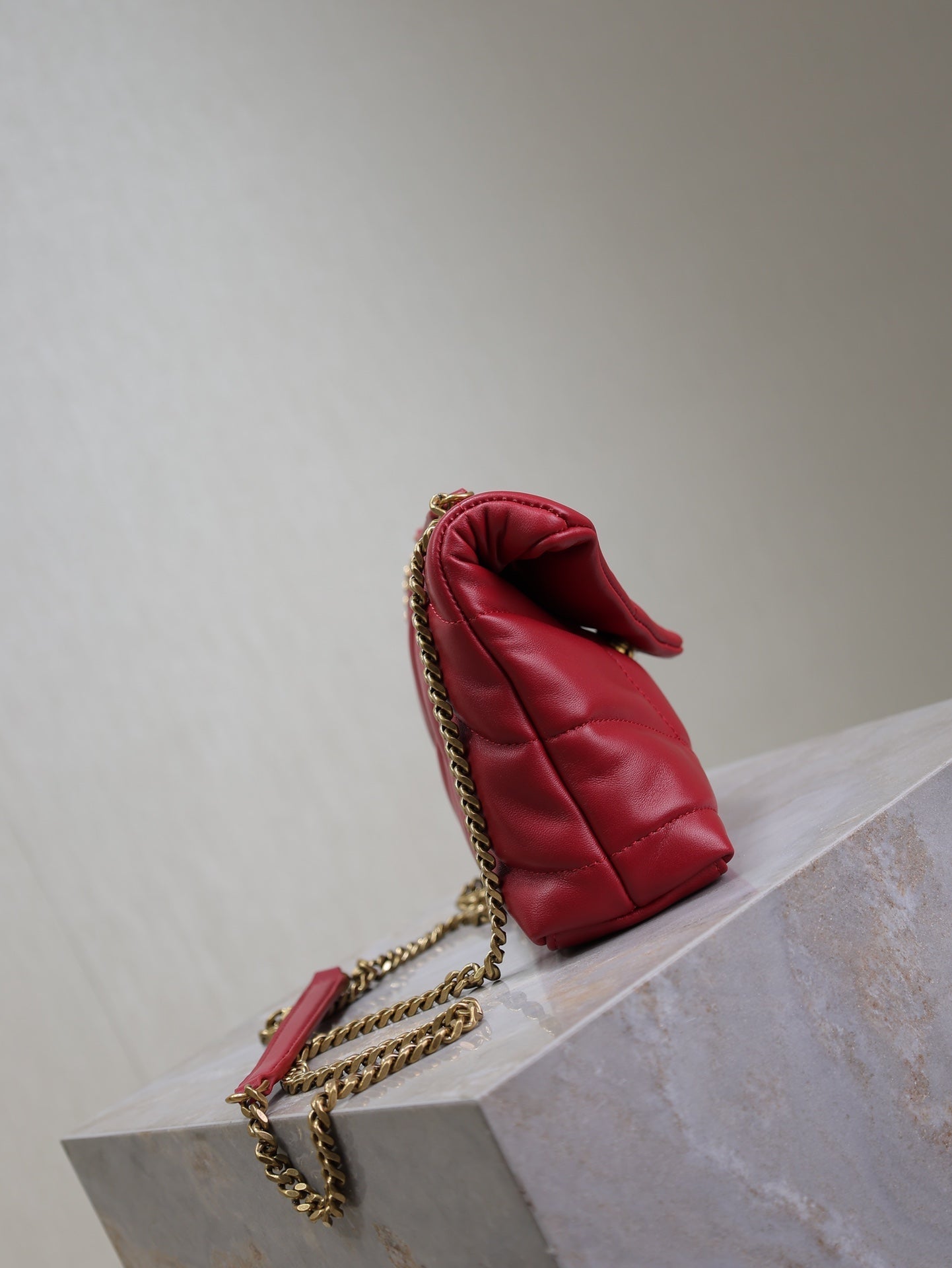 Luxury Saint Laurent PUFFER TOY 23 IN RED LAMBSKIN GOLD HARDWARE